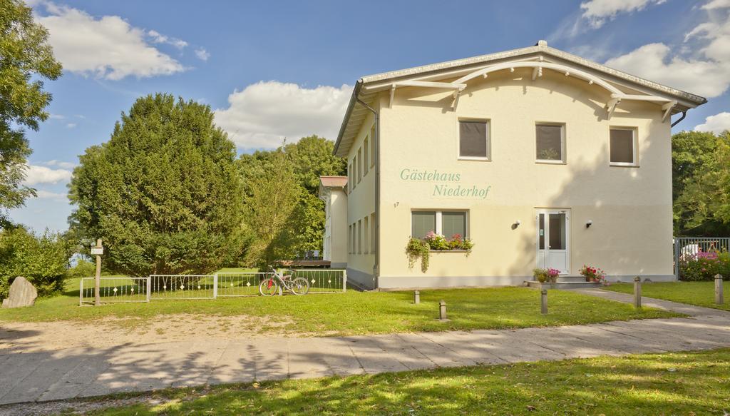 Gaestehaus Niederhof Sundhagen-Niederhof Exterior photo